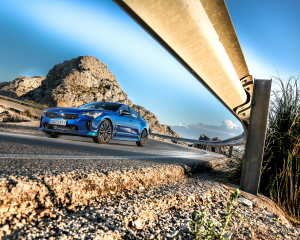 Kia Stinger Blue Static  (10)